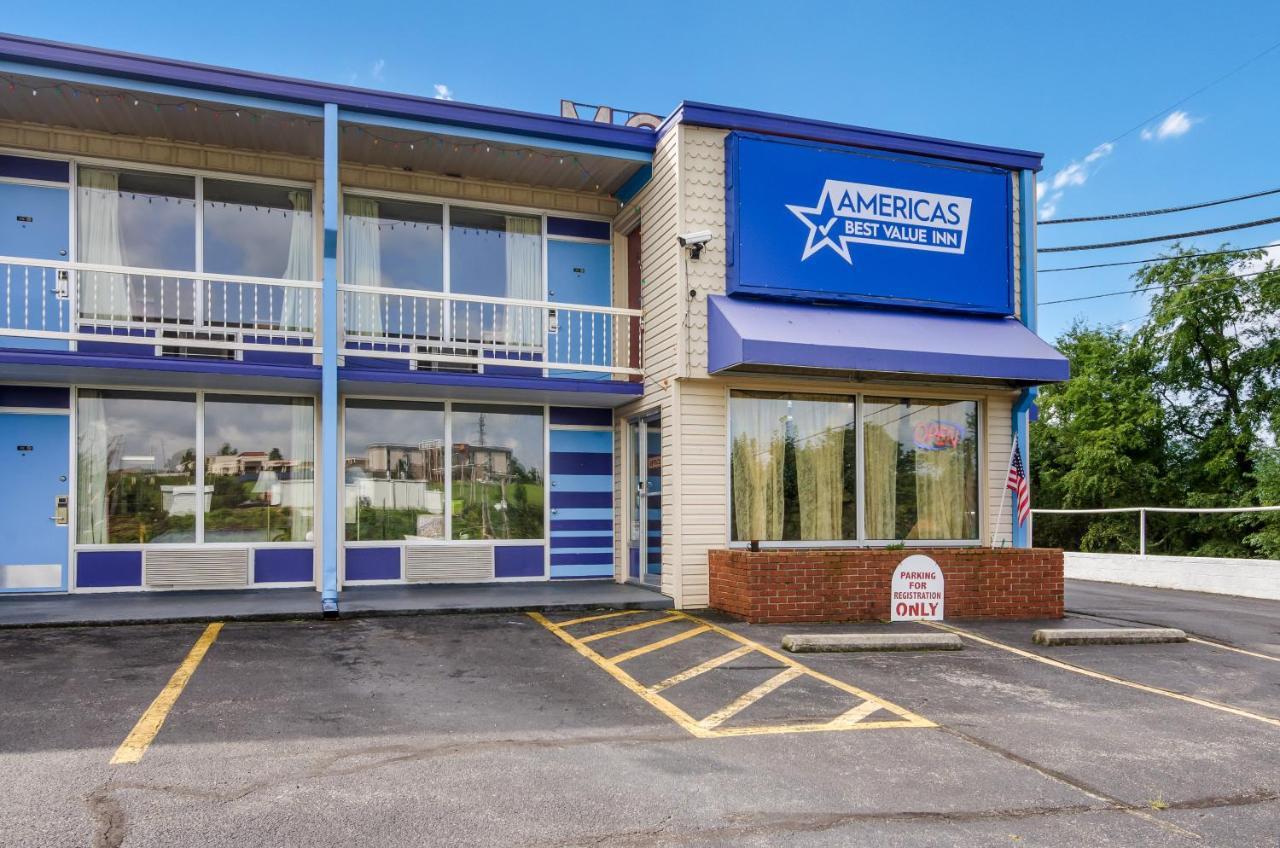 Americas Best Value Inn يثيفيل المظهر الخارجي الصورة