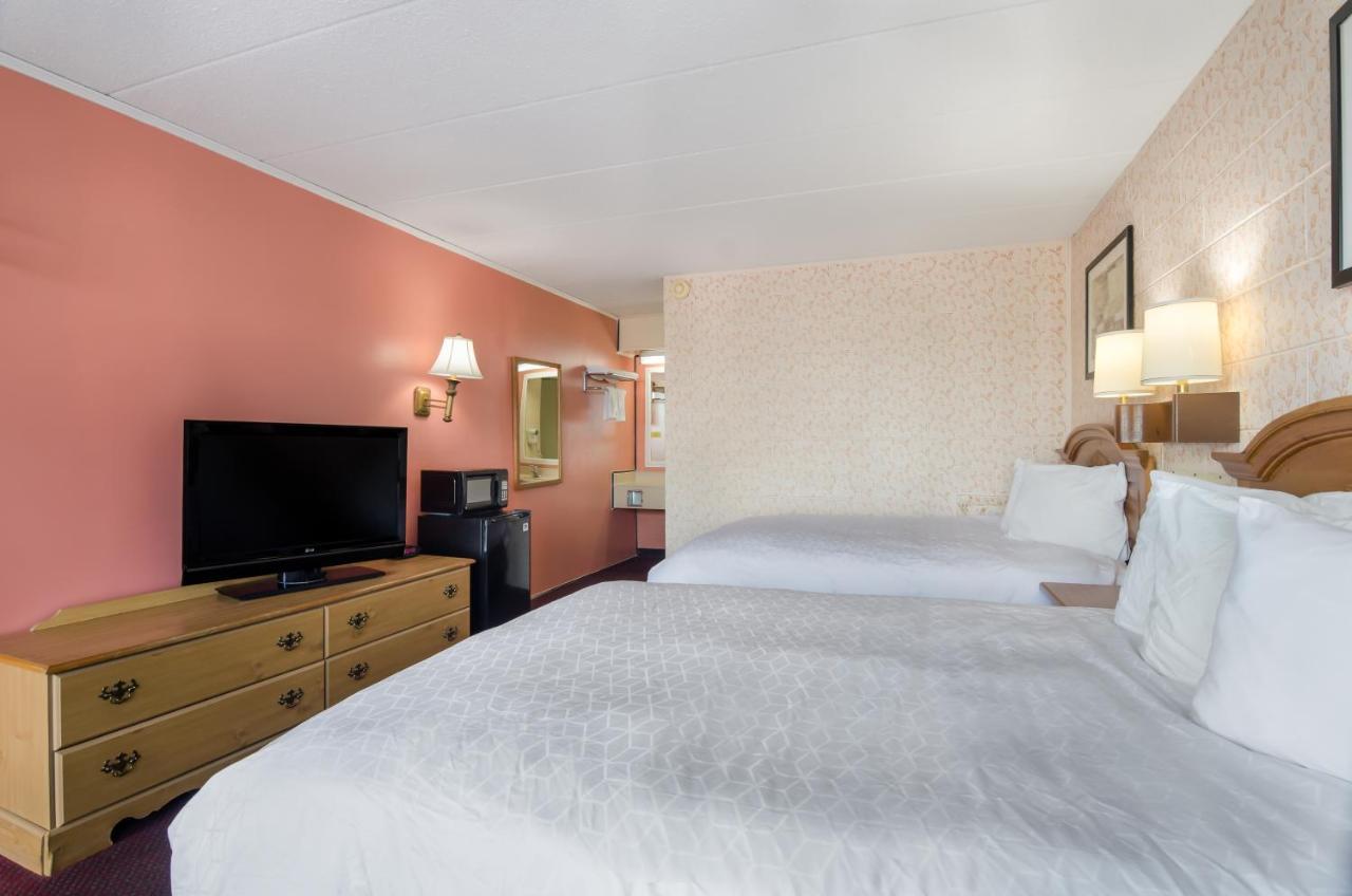 Americas Best Value Inn يثيفيل المظهر الخارجي الصورة