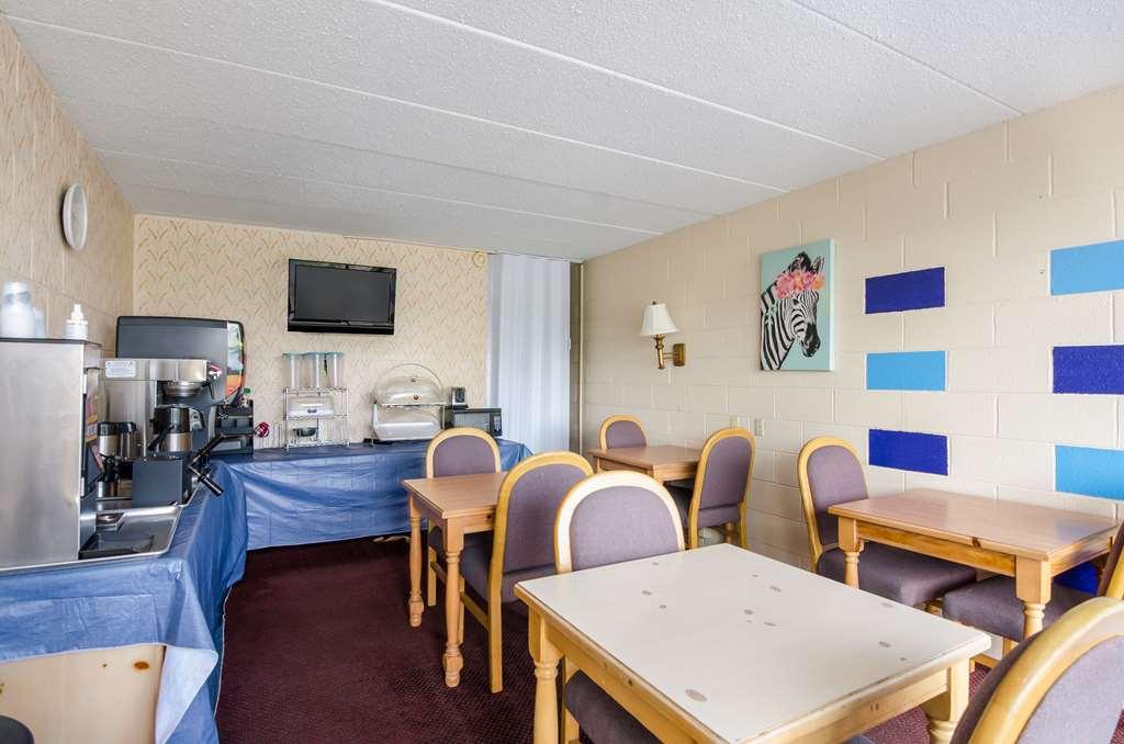 Americas Best Value Inn يثيفيل المطعم الصورة
