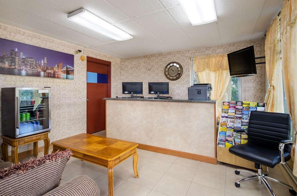 Americas Best Value Inn يثيفيل المظهر الداخلي الصورة