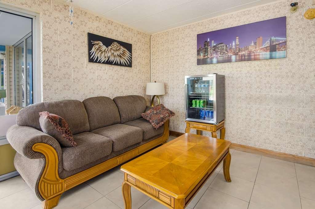 Americas Best Value Inn يثيفيل المظهر الداخلي الصورة